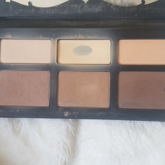 Kat von D original shade + light palette - Picture 2 of 2